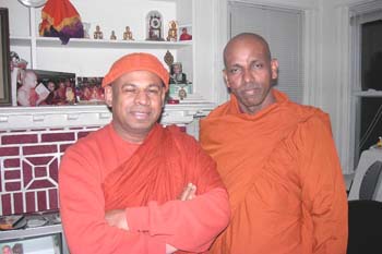 2003 at washington Buddhist vihara with ven Dhammasiri thero.jpg